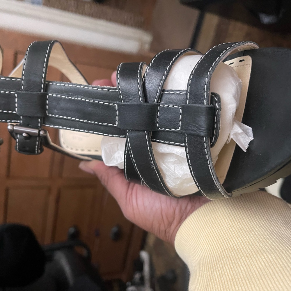 Coach Sandals 9.5